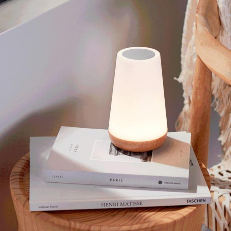 Wireless Charging Demystified: Wattage, Coils, and Real Speeds